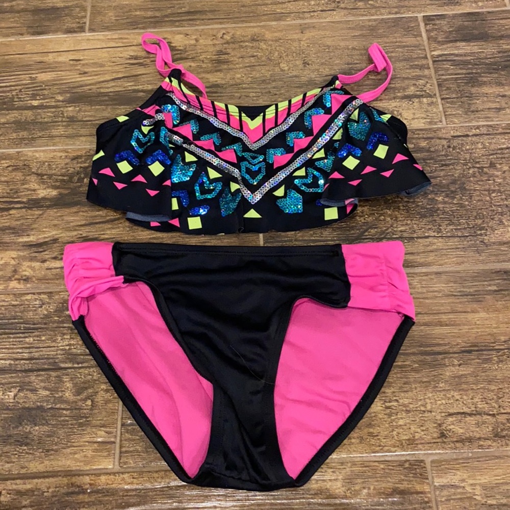Justice swim 10